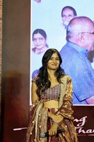Shalini Kondepudi Images